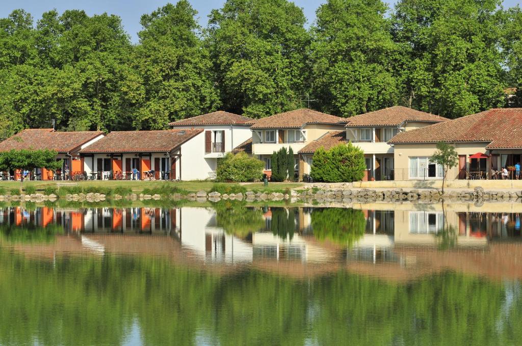 Village Club Mileade Samatan ภายนอก รูปภาพ