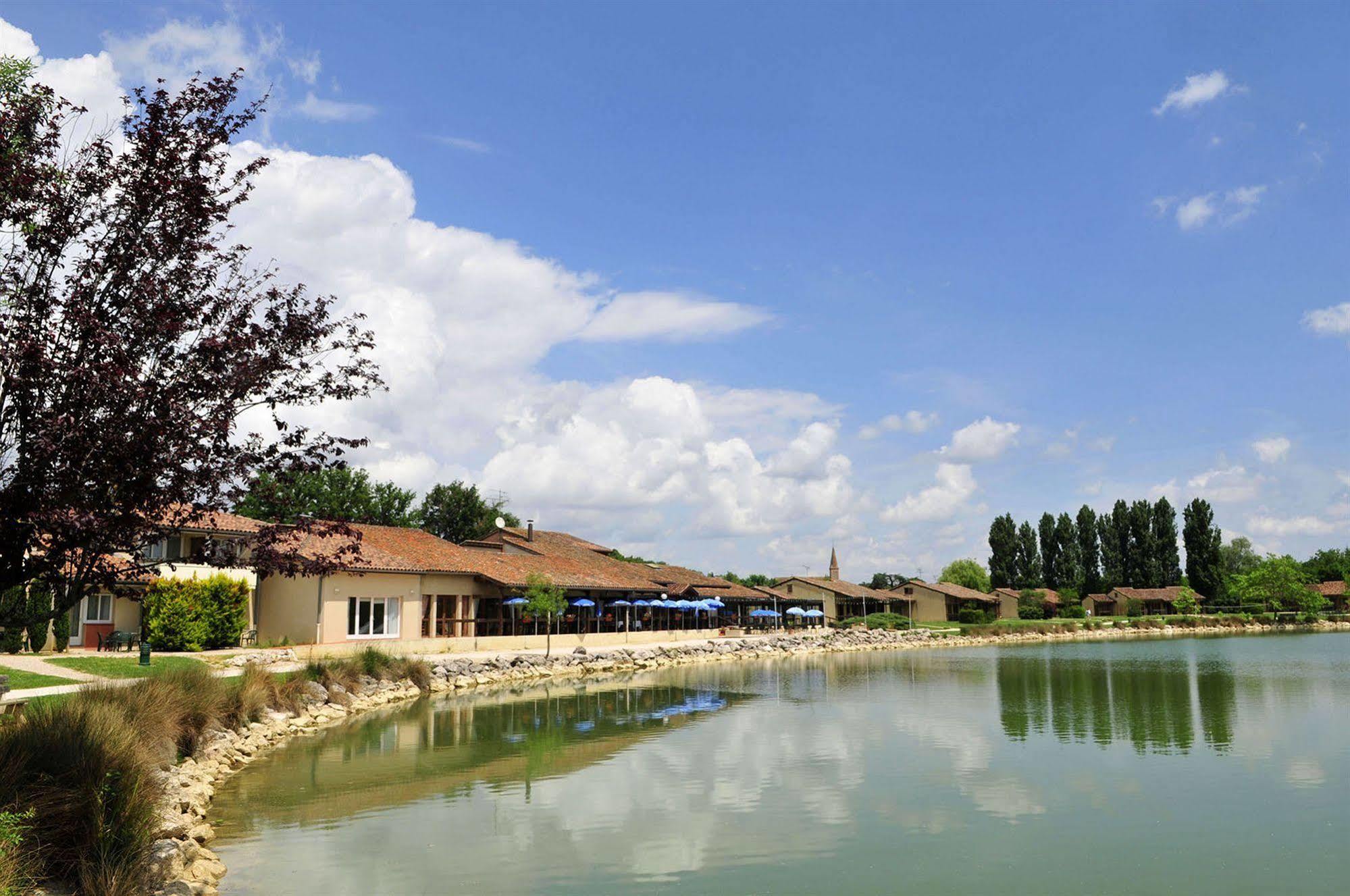 Village Club Mileade Samatan ภายนอก รูปภาพ